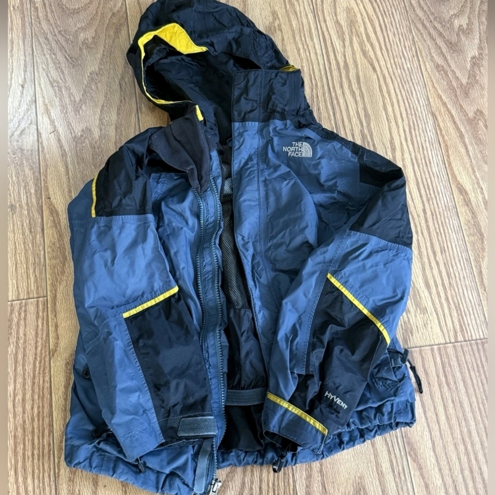 (2)The North Face Hyvent Jacket Blue Hooded Shell Windbreak And Jacket Boys 7/8